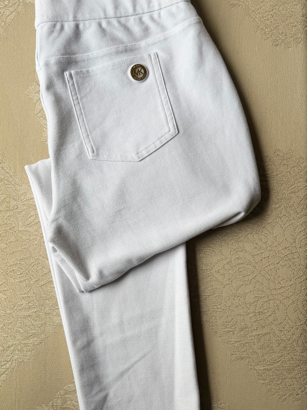 Michael Kors Light Beige Label White Garment
